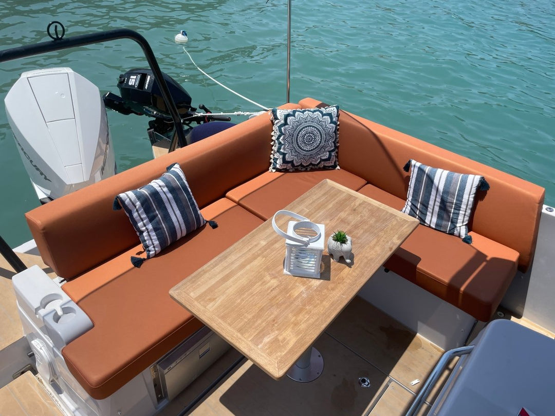 Ryck 280 "Adriana" - Pelagos Cruises - zakynthos yacht rental - private boat tours - yacht zakynthos - cabin