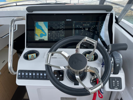 Ryck 280 "Adriana" - Pelagos Cruises - zakynthos yacht rental - private boat tours - yacht zakynthos - inside cockpit