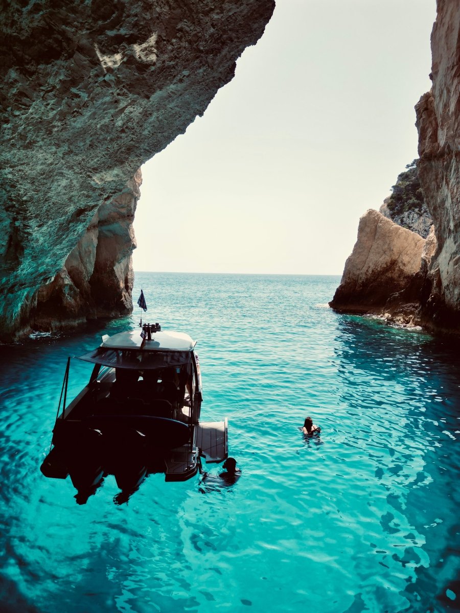 SAXDOR 320GTO "Barbara" Zakynthos Yacht Rental - Pelagos Cruises - Charter